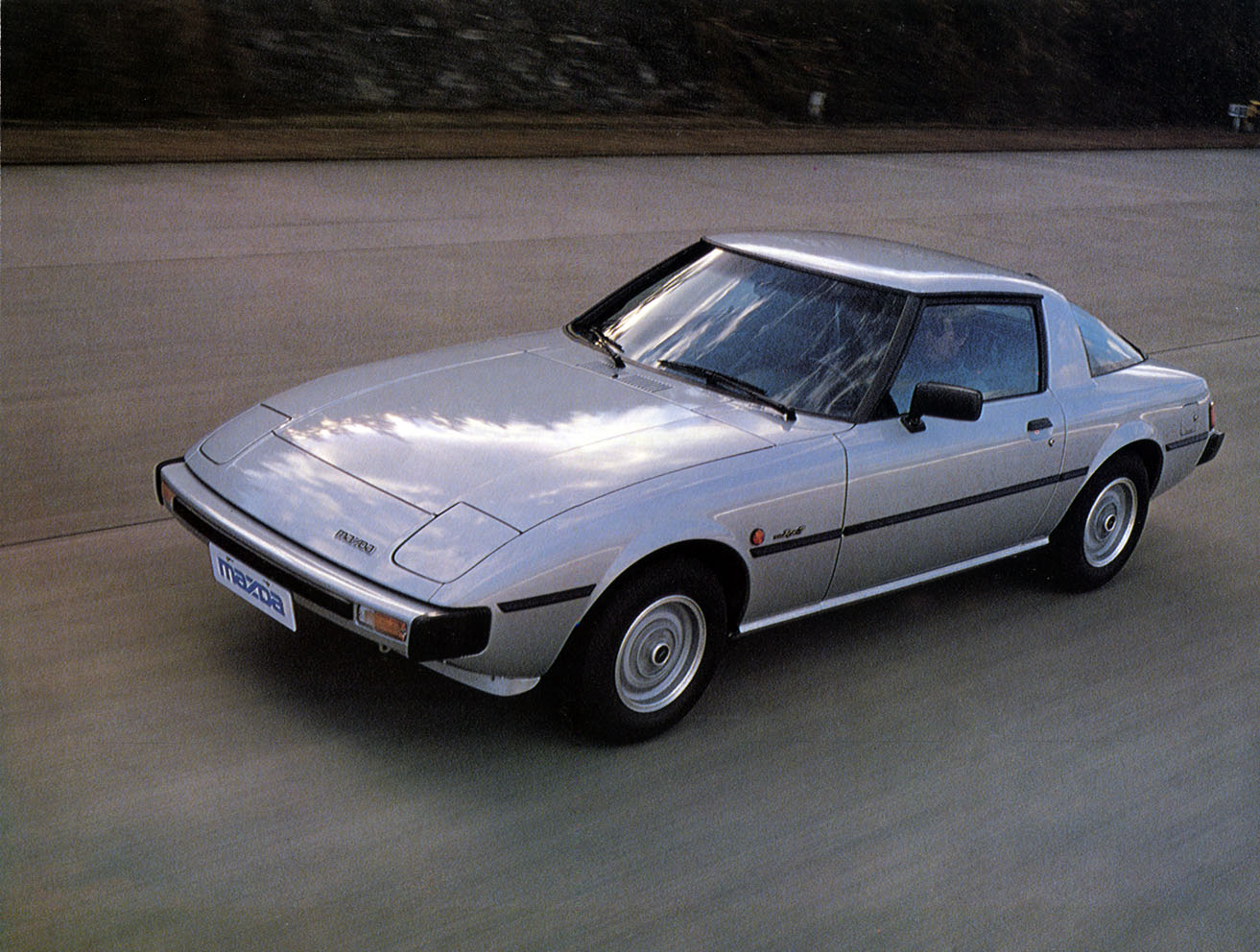 Mazda 70. Mazda rx7 Savanna 1978. Mazda Savanna RX-7. Mazda RX-7 1978. Mazda rx4 1978.
