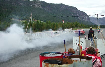 Thunder Valle 2001